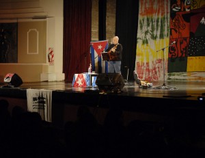 Vicente Feliú en el Teatro Plaza
