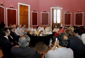 Concejales de Luján y Godoy Cruz en reunión previa a la Sesión Especial