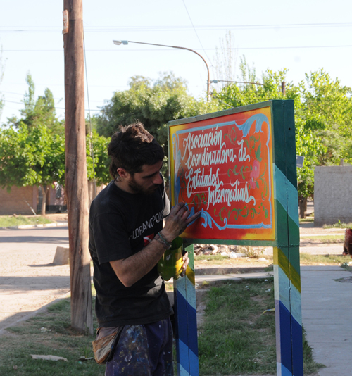 técnica de fileteado y grafiteros presentes en Parque Benegas