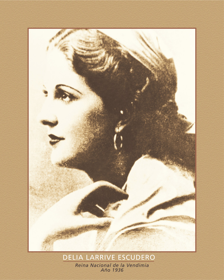 Delia Larrive Escudero 1936