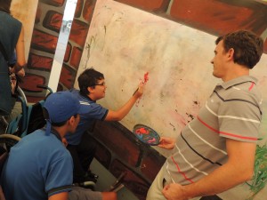 Los chicos pudieron pintar en las pizarras de la Estación.