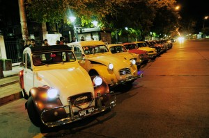 Antes de partir, la caravana solidaria estuvo en la plaza de Godoy Cruz.