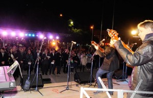 Banda Ancha propuso un repertorio de música popular.