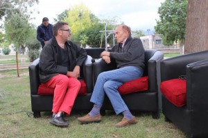 Ricardo Pizzarro, a la izquierda de la foto, es quien lleva adelante el documental.