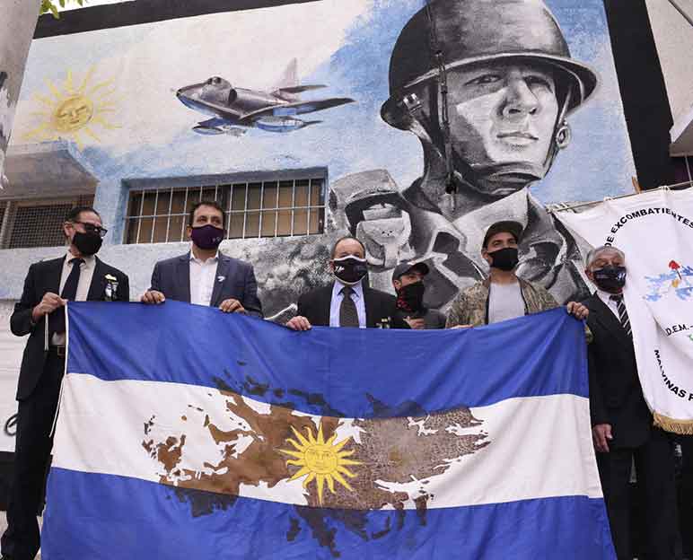 Los Pibes de Malvinas, en un mural de Valle Viejo